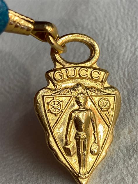 gucci knight crest authentic